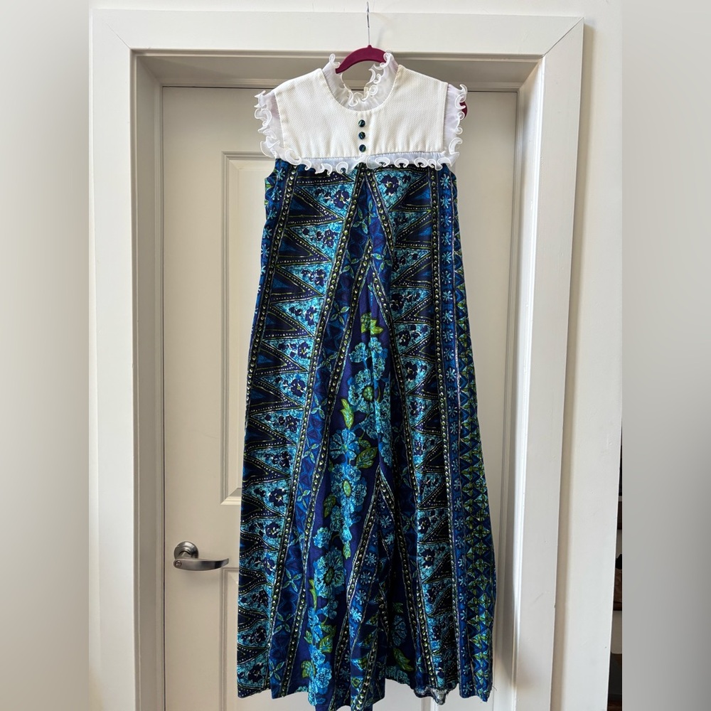 VINTAGE 60’s WALTAH CLARKES DRESS